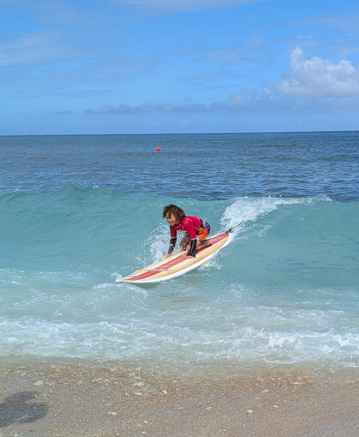keiki surfing